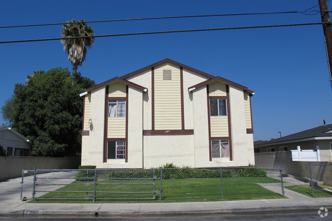 Building Photo - 21809 Verne Ave