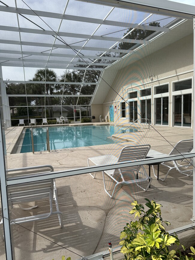 Building Photo - 12303 Londonderry Ln