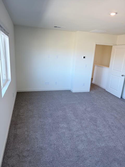 Building Photo - Move-in Ready! 4 Bedroom 2.5 House in Lemmon Valley!