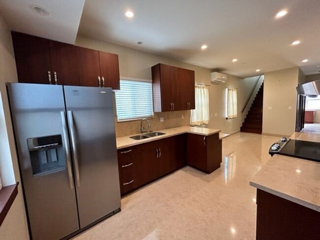 Building Photo - Like New Single Family Home in McCully!