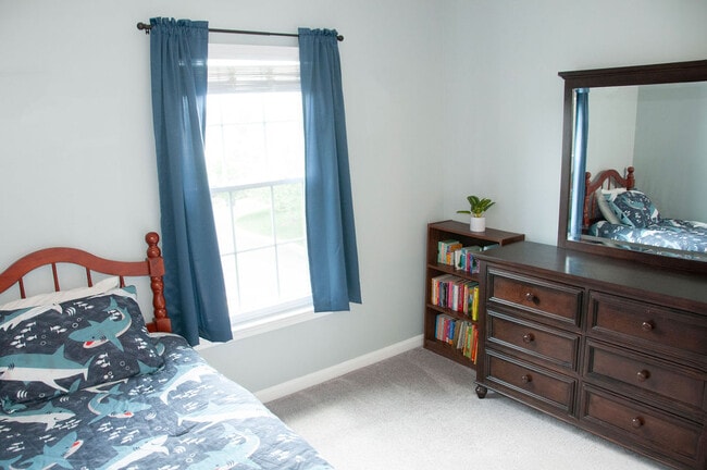 Building Photo - 21672 Kings Crossing Terrace