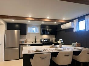 Building Photo - 315 E 4775 S