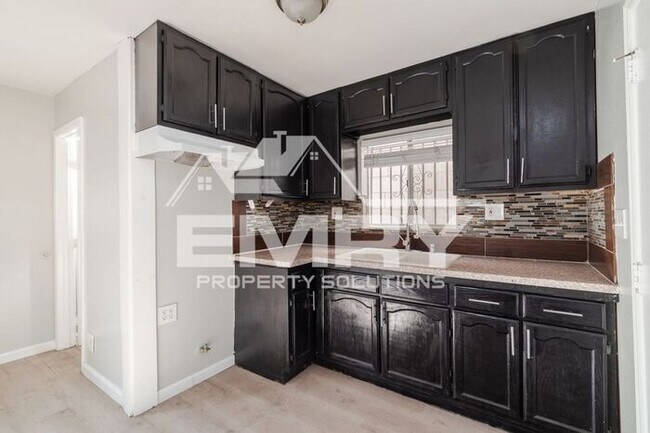 Building Photo - Cozy 1 Bed 1 Bath Home for Rent in Los Ang...