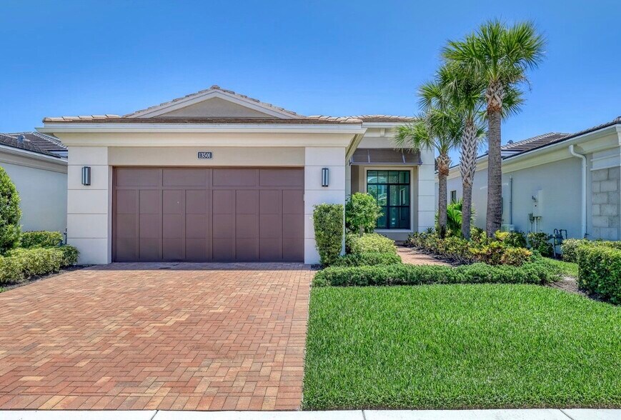 Building Photo - 13501 Artisan Cir