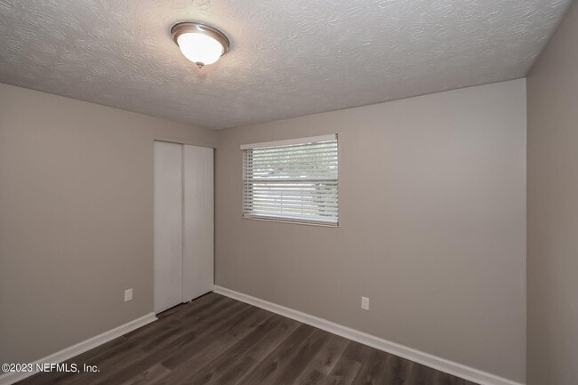 Building Photo - 5316 Arrowsmith Rd