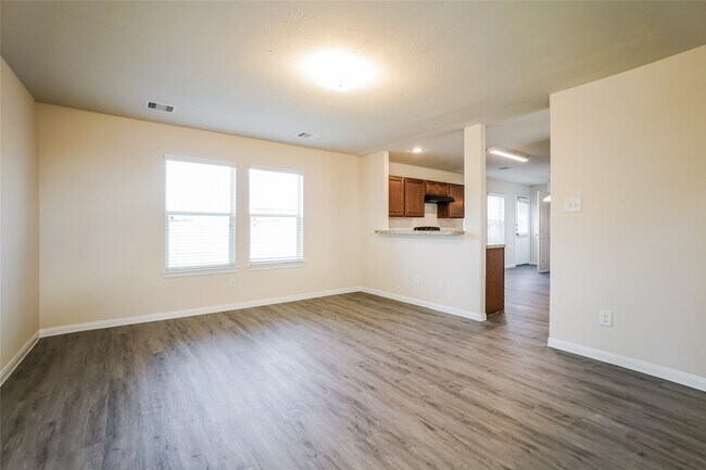 Building Photo - 2422 Tomica Ct
