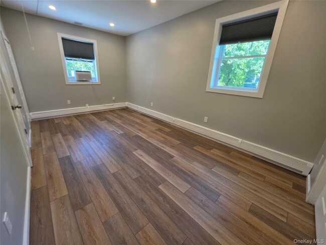 Building Photo - 373 Ehrhardt Rd