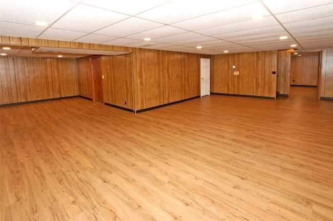 Building Photo - 12901 Fernway Ln