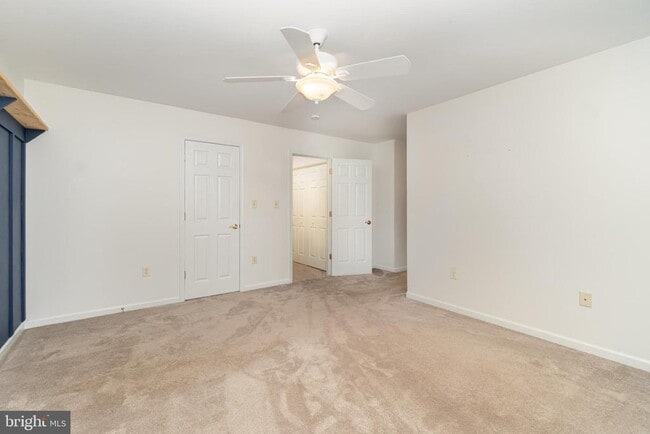 Building Photo - 5035 Mendenhall Dr.