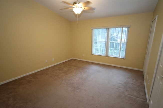 Building Photo - Lovely 2 Bd/2Ba Condo!
