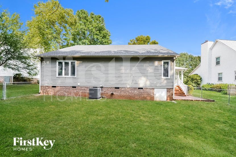 Building Photo - 1510 Barry Oak Ct