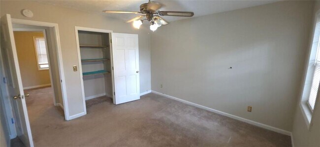 Building Photo - 6601 Brittwood Way