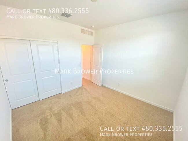 Building Photo - 6980 E Gamebird Way