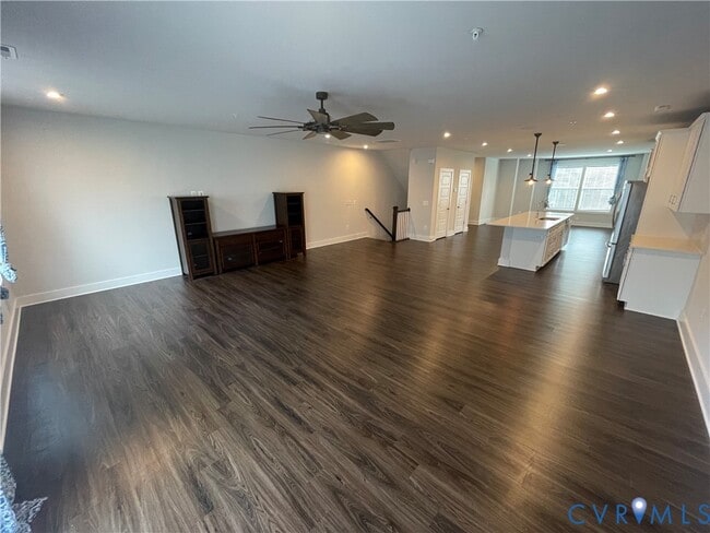 Building Photo - 2630 Lassen Pl