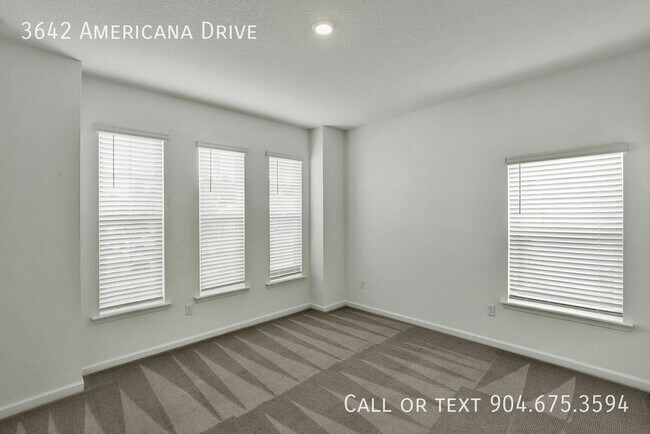 Building Photo - 3642 Americana Dr