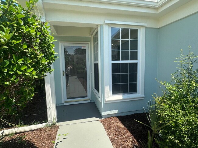 Building Photo - Gorgeous Renovated Two Bedroom Home in Sun City!