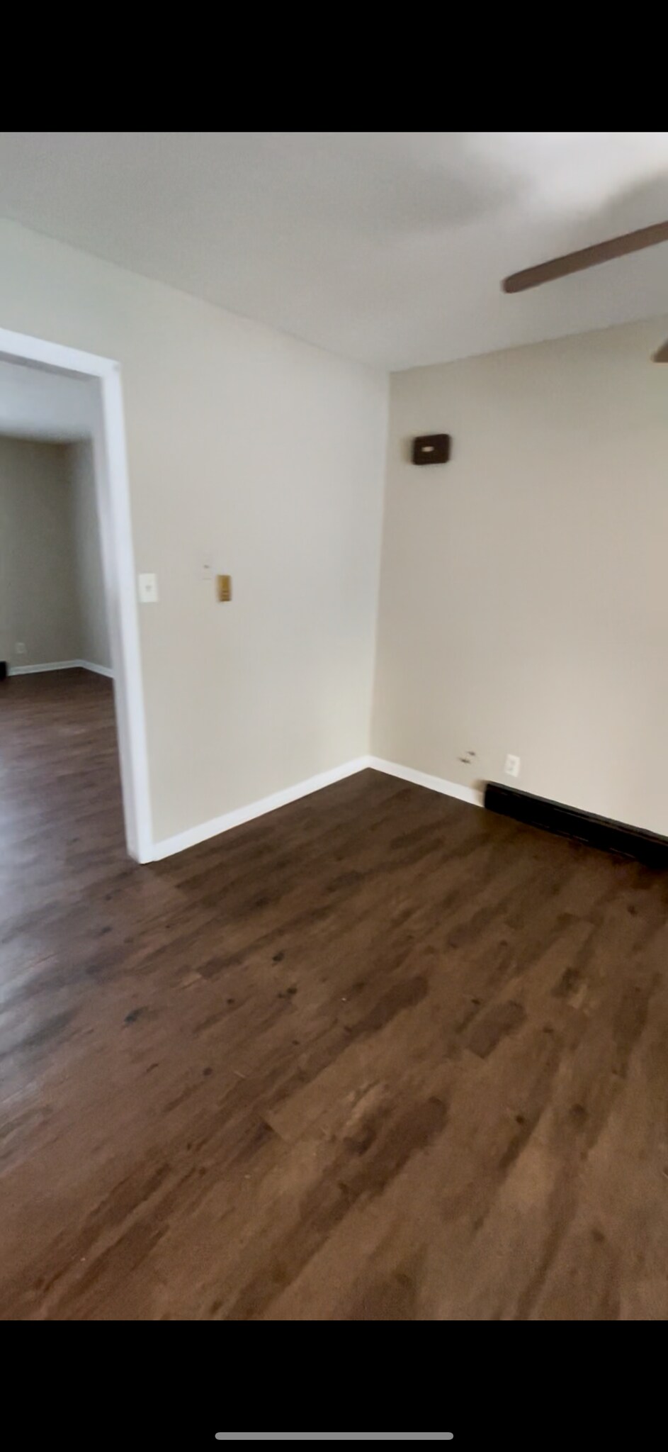 Dining Area - 1950 Park Ave