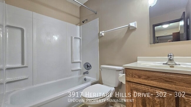 Building Photo - 3917 Heritage Hills Dr