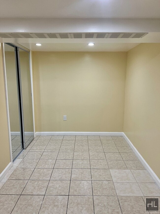 Building Photo - Studio Apartment All Utilities Included In...