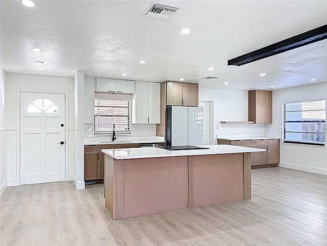 Building Photo - 3463 Arnel Dr