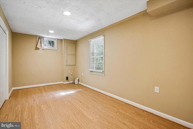 Building Photo - 1710 Chesterford Way