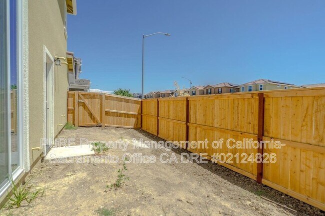 Building Photo - 3192 Mabry Dr