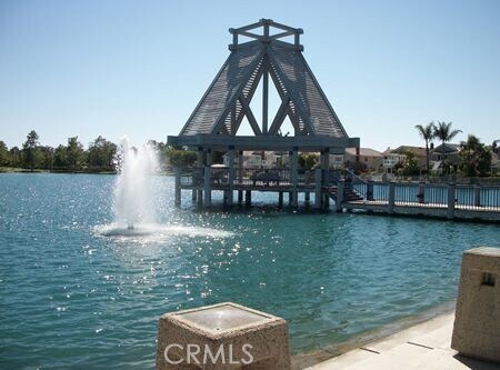 Building Photo - 39 Goldenrod