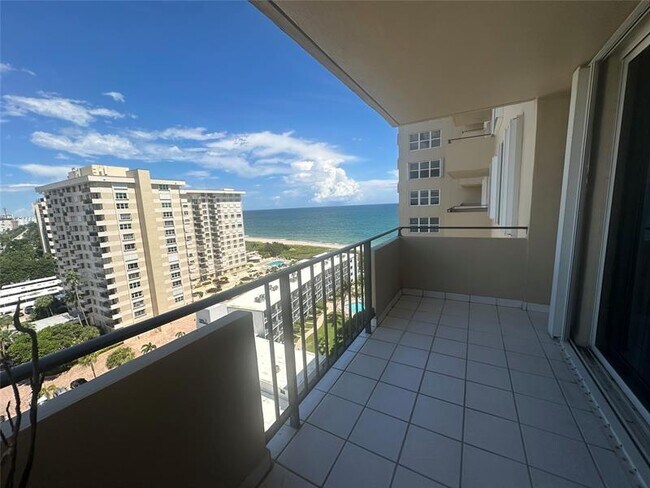 Building Photo - 2000 S Ocean Blvd