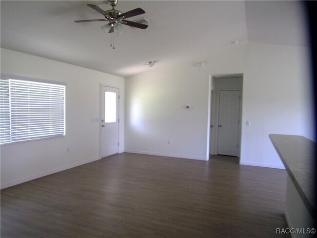 Building Photo - 137 N Independence Hwy