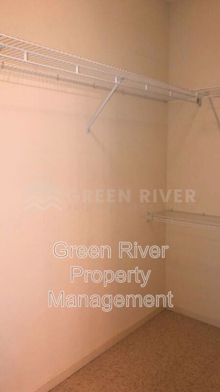 Building Photo - 5663 Greenland Rd