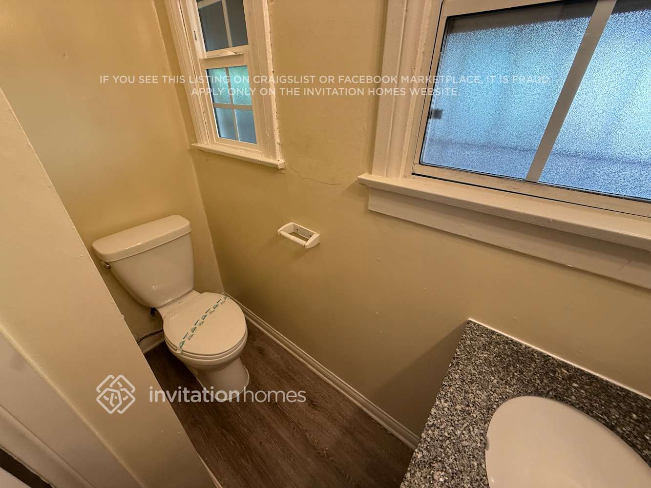 Building Photo - 2062 W 65th St