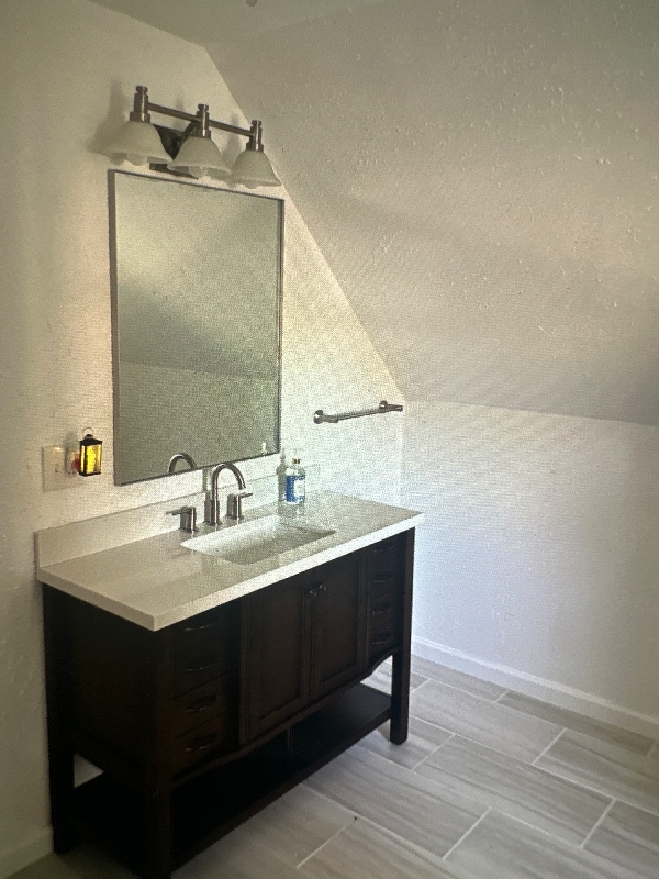 Building Photo - 1428 Story St