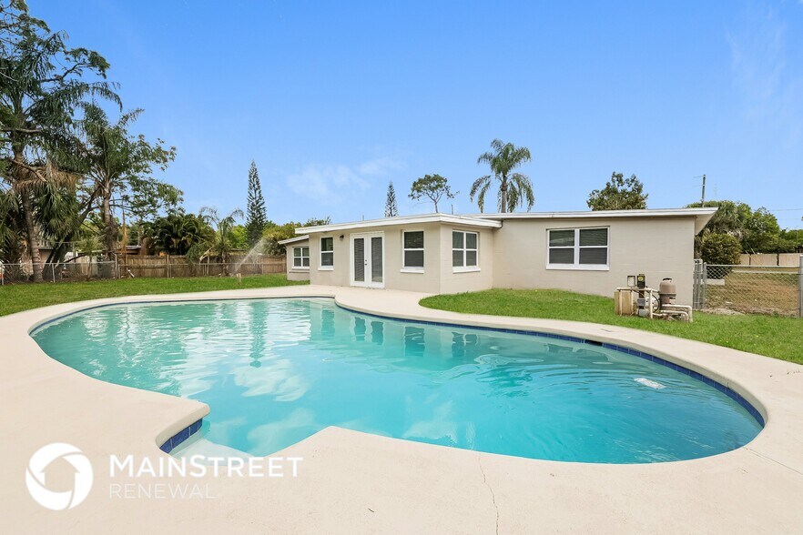 Building Photo - 8508 Dawn Dr