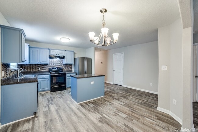 Building Photo - 11462 Country Canyon