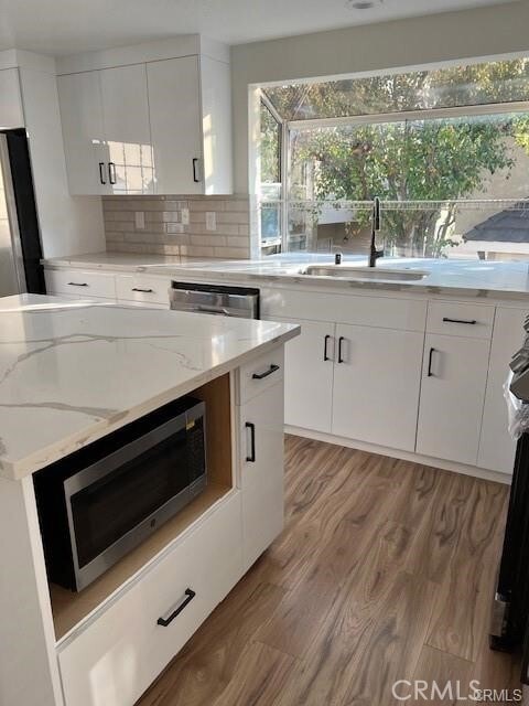 Building Photo - 2300 Maple Ave