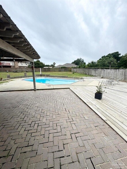 Building Photo - 3019 Keats Dr