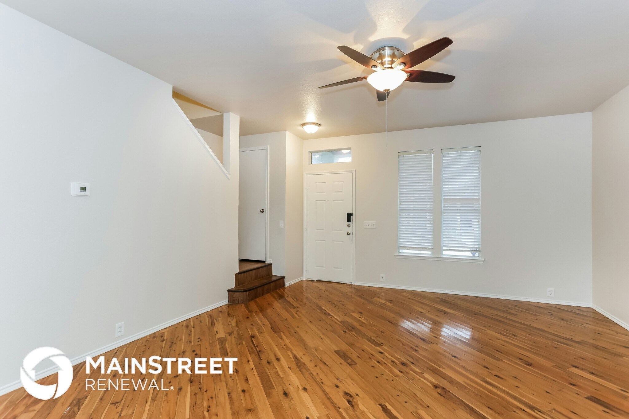 Building Photo - 10620 Astor Dr