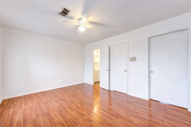 Building Photo - 6723 Tarnef Dr