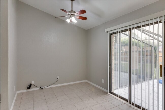 Building Photo - 114 Camilla Ln