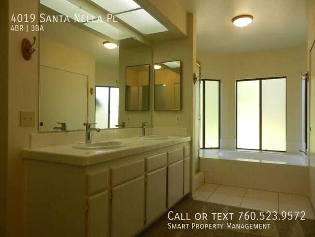 Building Photo - 4019 Santa Nella Pl