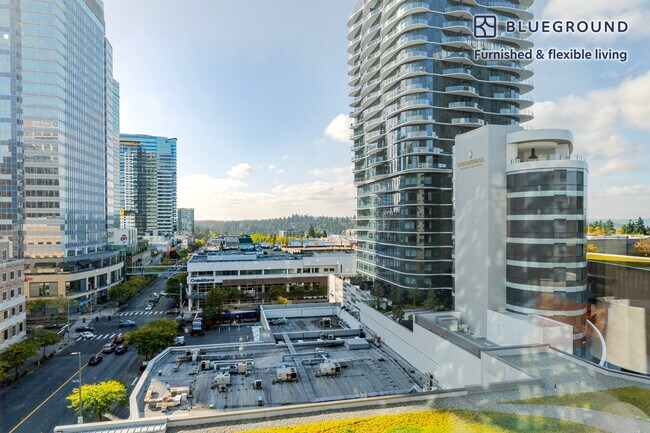 Building Photo - 10301 NE 10th St