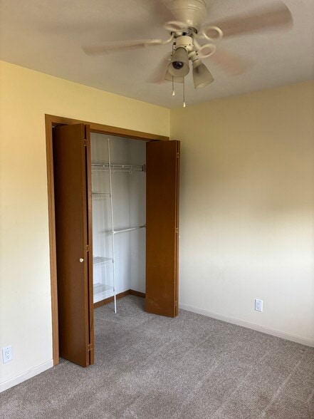 Building Photo - 6172 Brynwood Dr