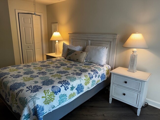 Building Photo - Remodeled First Floor Oceanwalk Condo- Furnished