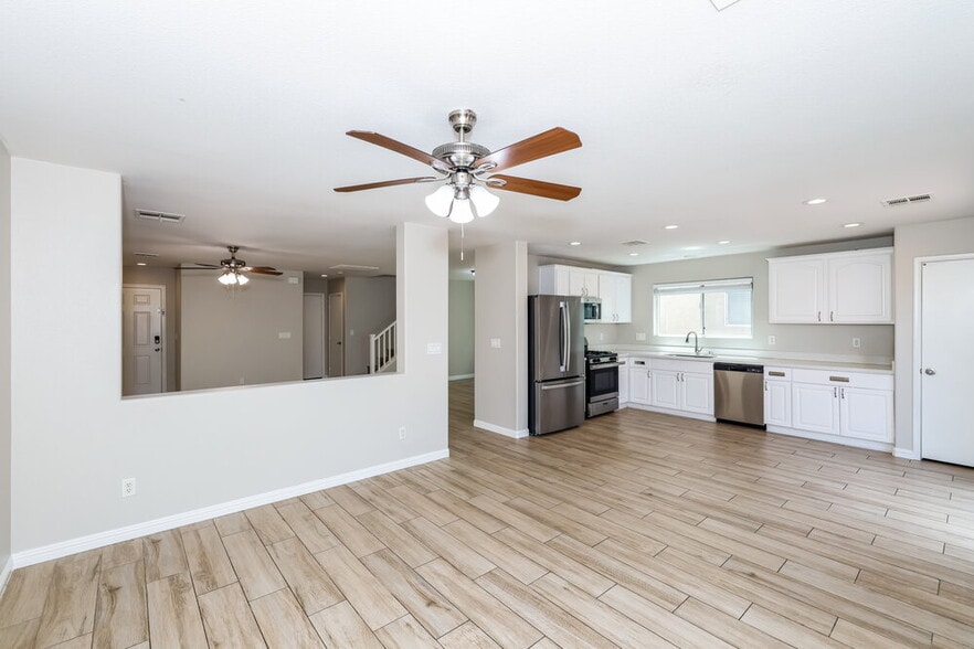 Building Photo - 6218 Lone Cypress Ct
