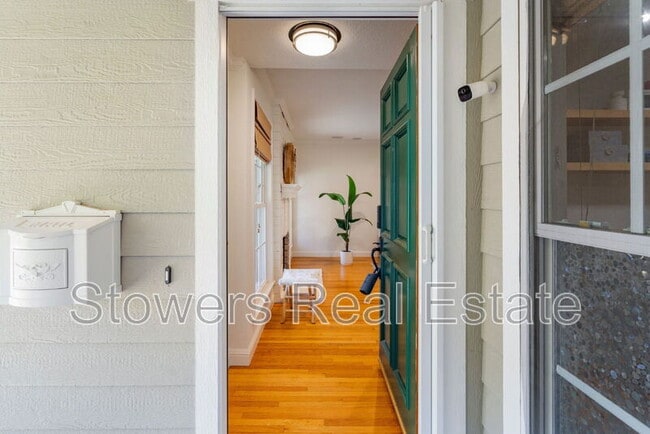 Building Photo - 1413 Goleta Ct