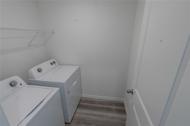 Building Photo - 4409 Sand Dollar Wy
