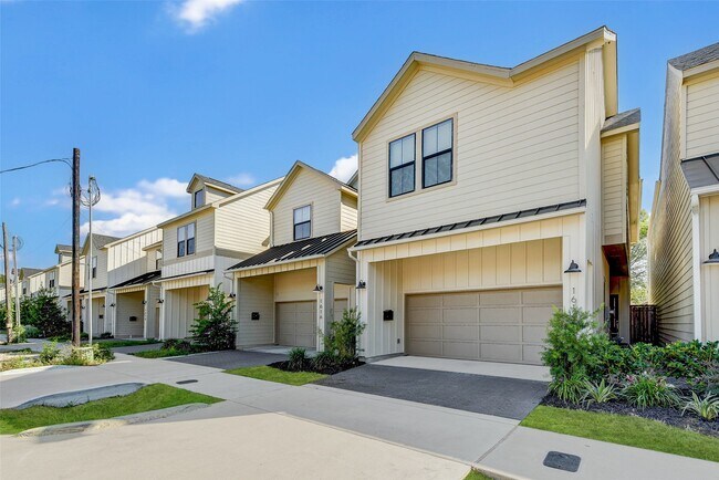 Building Photo - 1614 Northwood St