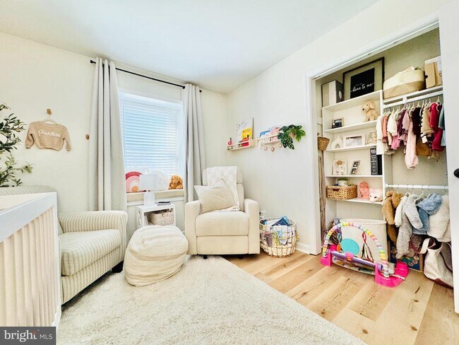 Building Photo - 1101 Harbour Dr