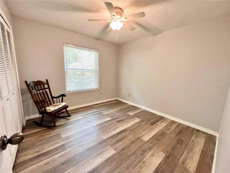 Building Photo - 3145 Chatsworth Ln