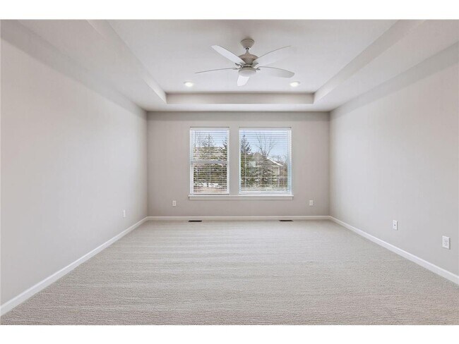 Building Photo - 2438 N Blossom Cir
